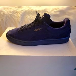 HOST PICK Navy Puma Sneakers
